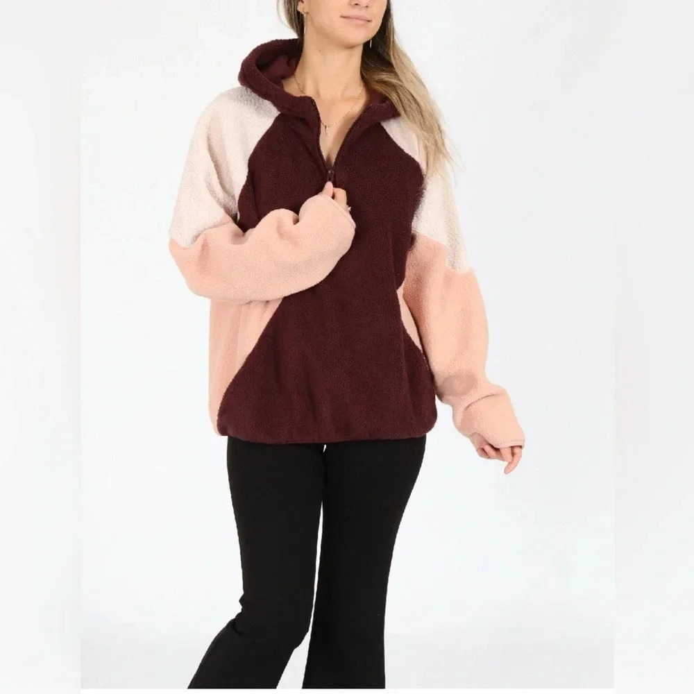 American Eagle Oversized Colorblock Sherpa Teddy 1/4 Sweater
